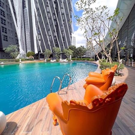 Modern Suites At Arte Mont Kiara By Iconique Kuala Lumpur Exteriör bild