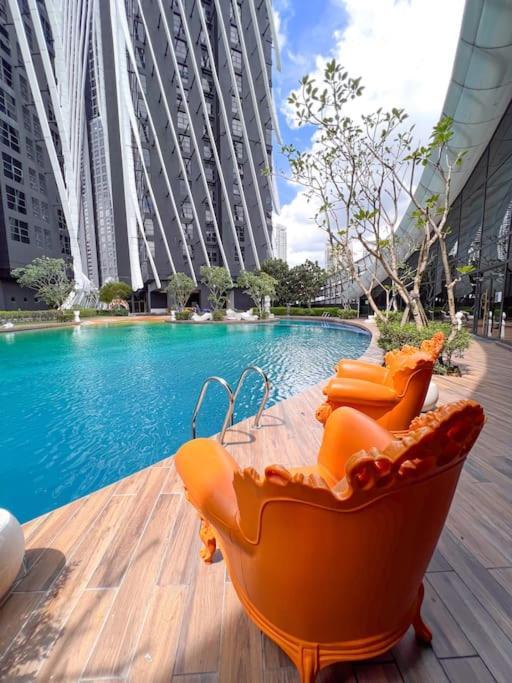 Modern Suites At Arte Mont Kiara By Iconique Kuala Lumpur Exteriör bild